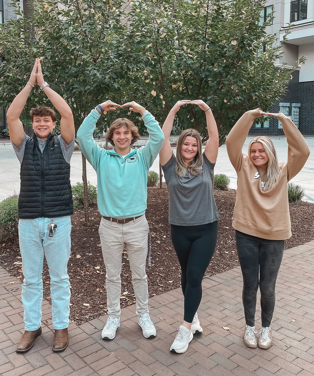 \ud83e\udd73Celebrating our 1000th post and nearly 50% pre-leased for the 26-27 term! \n\ud83d\udc40Have you locked in your rate? \nDon't wait\u2014make your move! \ud83d\udd11\n\n
