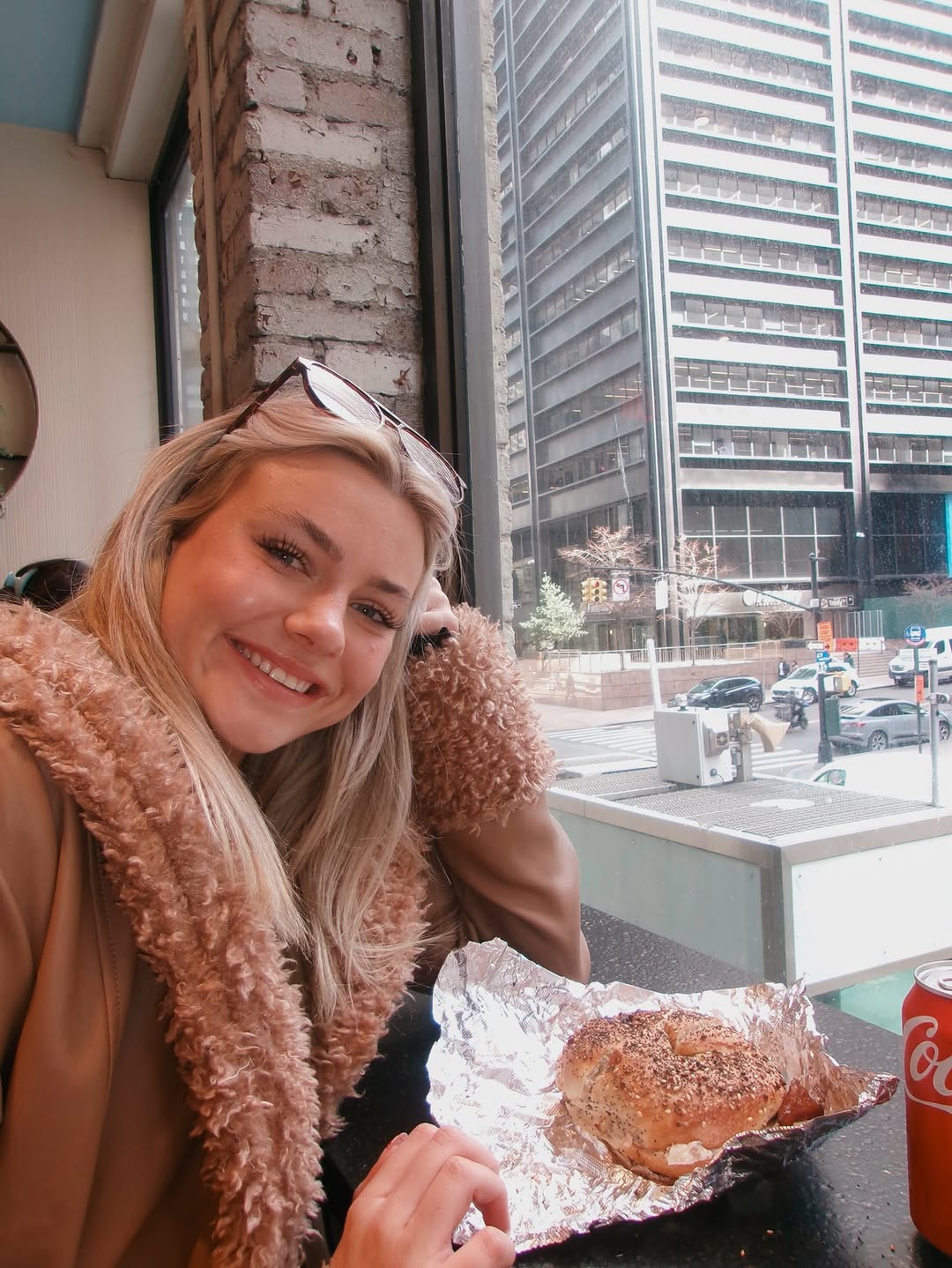 \ud83c\udf1fHappy New Year! \ud83e\udd42\nLillian visited New York & Niagara Falls!\ud83e\udd29 How did you spend your New Years? \n\u2b07\ufe0fDrop it below!\u2b07\ufe0f \n\n