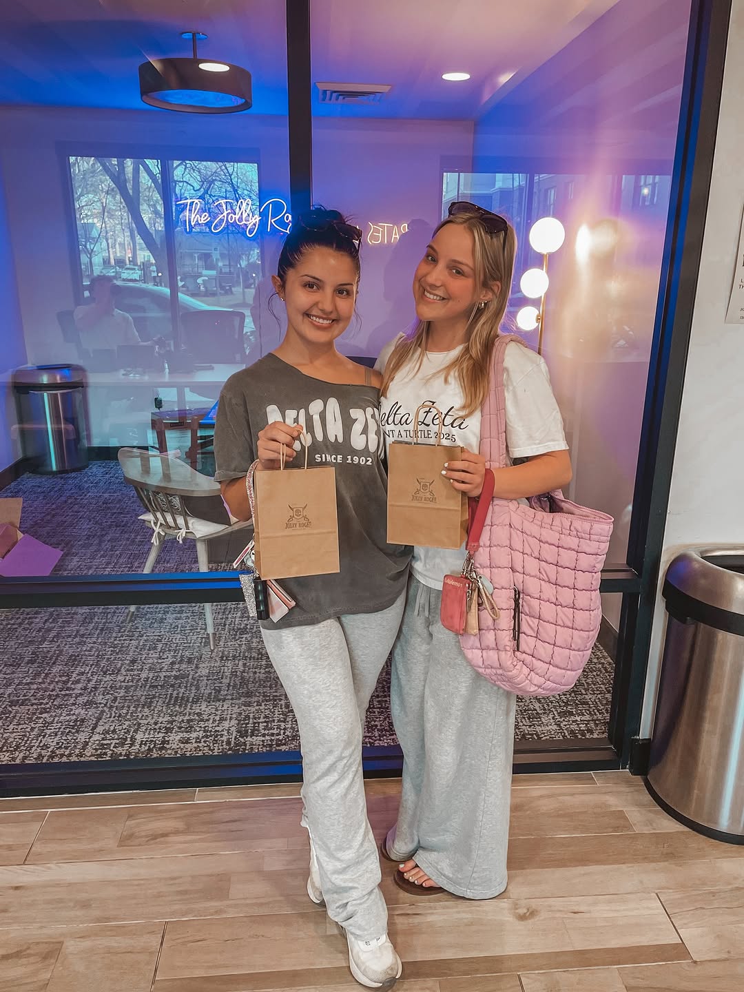 \ud83c\udf1fCongratulations to our SunTanCity giveaway winner @_isabellaarnold \ud83e\udd29 We hope you and your bestie enjoy! \n\u27a1\ufe0fStay tuned for our next giveaway \ud83d\udc40 it's sooner than you think! \n\n